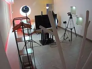 Camsoda Adult Video Chat of voyeurcam-jb-room-1