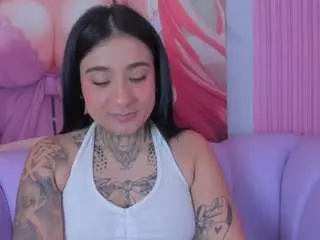 Camsoda Free Live Porn of adri-tatto