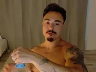 Camsoda Nude Webcam of masterlukas