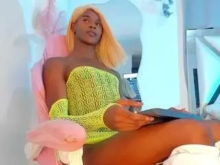 Camsoda Sex Chat of amaanda-fox