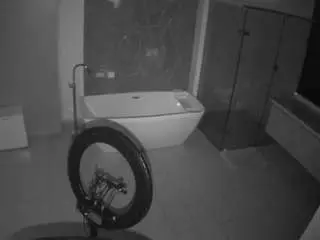 Camsoda Live Sex of voyeurcam-casa-salsa-bathroom-4