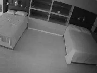 Camsoda Free Porn Cam of voyeurcam-casa-salsa-versus-room