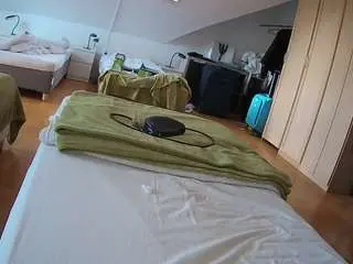 Camsoda Best live sex cam show of voyeurcam-julmodels-bed-1
