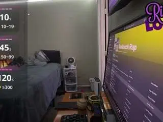 Camsoda Live Porn of rileyloganbbw