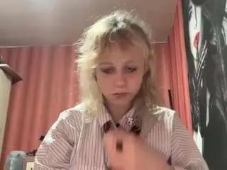 Camsoda Sex Chat of alysestrawn