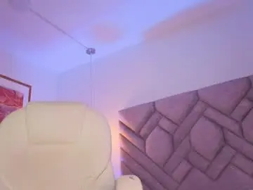 Chaturbate Watch Live Sex Cams of milancorleone