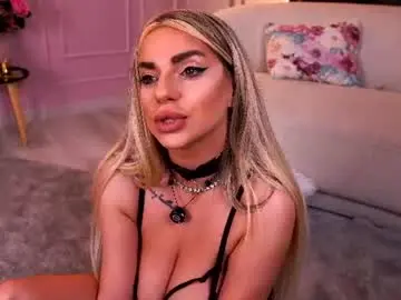 Chaturbate Free Live Porn of pearlplenty