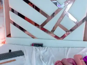 Chaturbate Best live sex cam show of karina_analdeep