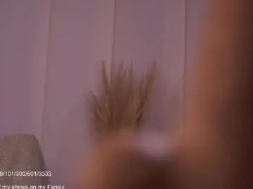 Chaturbate Live Porn of lucyallenx