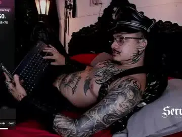 Chaturbate Free Porn Cam of allanhurtss