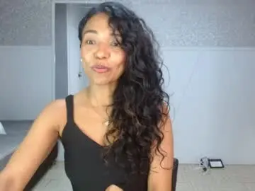 Chaturbate Best live sex cam show of selene_bubble