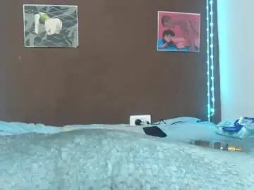 Chaturbate Watch Live Sex Cams of doeschi_fox