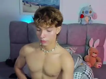Chaturbate Nude Webcam of mateosantiago24