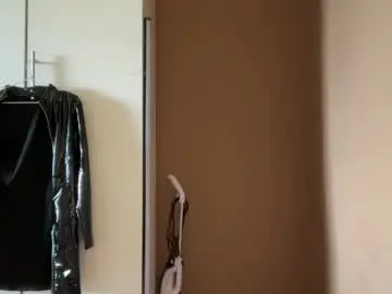 Chaturbate Live Sex Cam of urdevilbaby