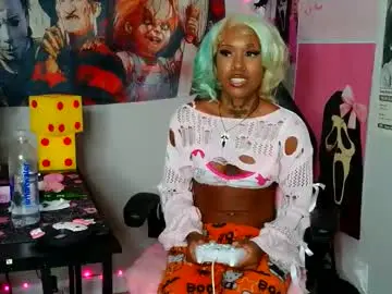 Chaturbate Adult Webcam of 00spookiebaddie00