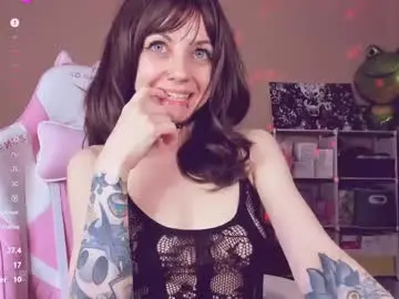 Chaturbate Best live sex cam show of amyrose69