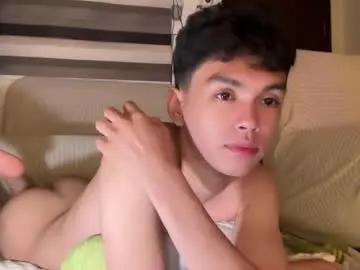 Chaturbate Live Sex Cam of camwithethan