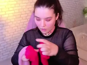 Chaturbate Live Sex Cam of momorins