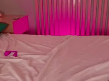 Chaturbate Free Porn Cam of ambar_midnigth
