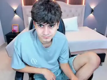 Chaturbate Adult Video Chat of tommy18__