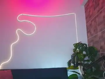 Chaturbate Best live sex cam show of luna_valen