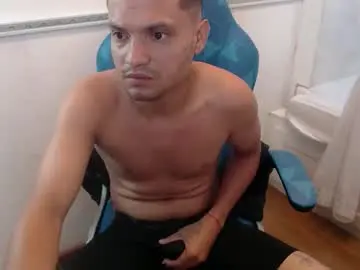 Chaturbate Best live sex cam show of brian_waller