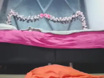 Chaturbate Live Sex Cam of megannmilf