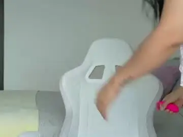 Chaturbate Live Porn of almatease