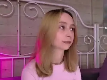 Chaturbate Free Porn Cam of sweatee_fluff