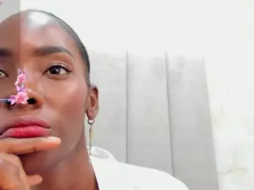 Chaturbate Live Sex Cam of breannakarter