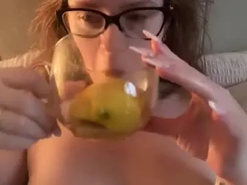 Chaturbate Free Porn Cam of red_head_rosie_69
