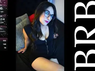 Chaturbate Best live sex cam show of mia_miller17