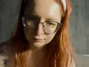 Chaturbate Adult Video Chat of coy_girl_