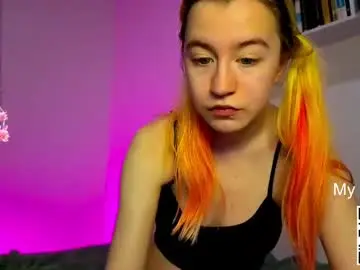 Chaturbate Best live sex cam show of emilly_20