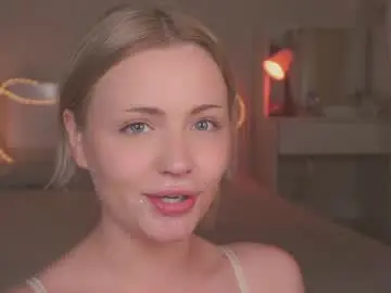 Chaturbate Live Sex Cam of beatris_mils
