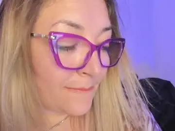 Chaturbate Sex Chat of naty__mature_