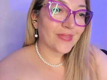 Chaturbate Live Sex of naty__mature_