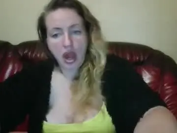 Chaturbate Free Porn Cam of velvetdiamond