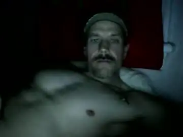 Chaturbate Free Porn Cam of lildeer1980
