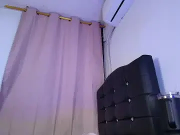 Chaturbate Best live sex cam show of mia_depp
