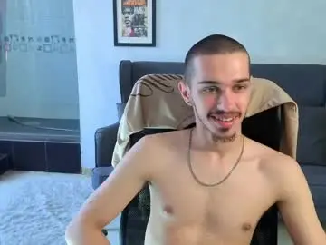 Chaturbate Live Sex Cam of kaydendrew
