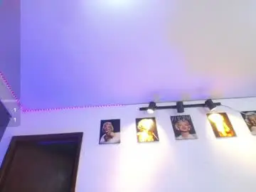 Chaturbate Best live sex cam show of shellsy_hans