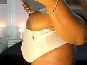 Chaturbate Free Live Porn of treisyvixen