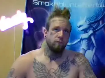 Chaturbate Free Live Porn of smokebluntafterblunt