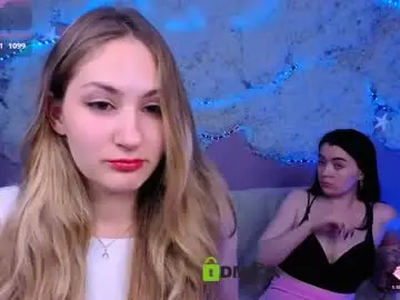 Chaturbate Live Sex of aria_glow