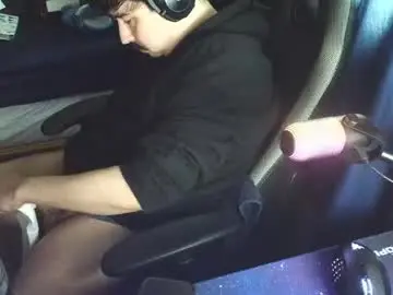 Chaturbate Live Sex Cam of callmedusk