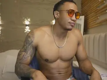 Chaturbate Sex Cam of logan_varela