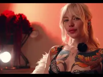 Chaturbate Live Sex of kinkylina_
