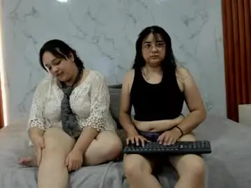 Chaturbate Sex Cam of genesis_y_moon