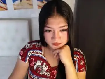Chaturbate Live Sex Cam of pinaymelanie